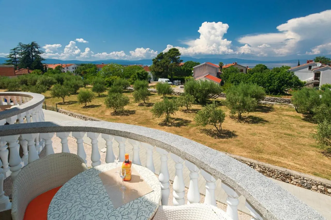 Vila Panorama By El-Pi Tours Malinska 0*,