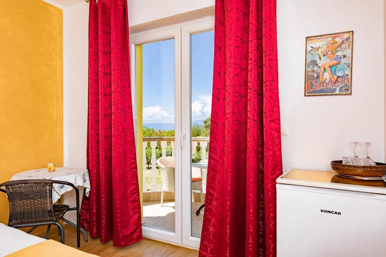 Vila Panorama By El-Pi Tours Malinska Pensionat